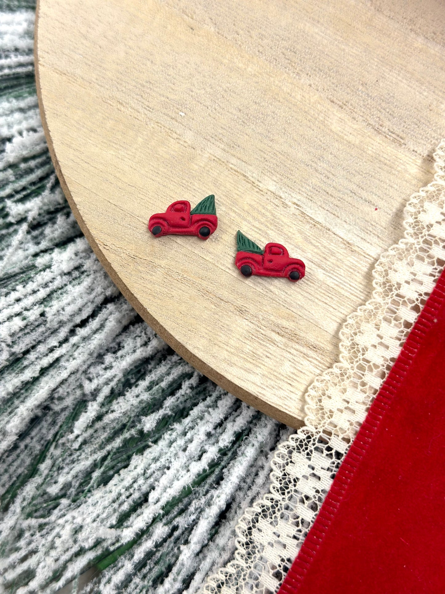 little red truck studs