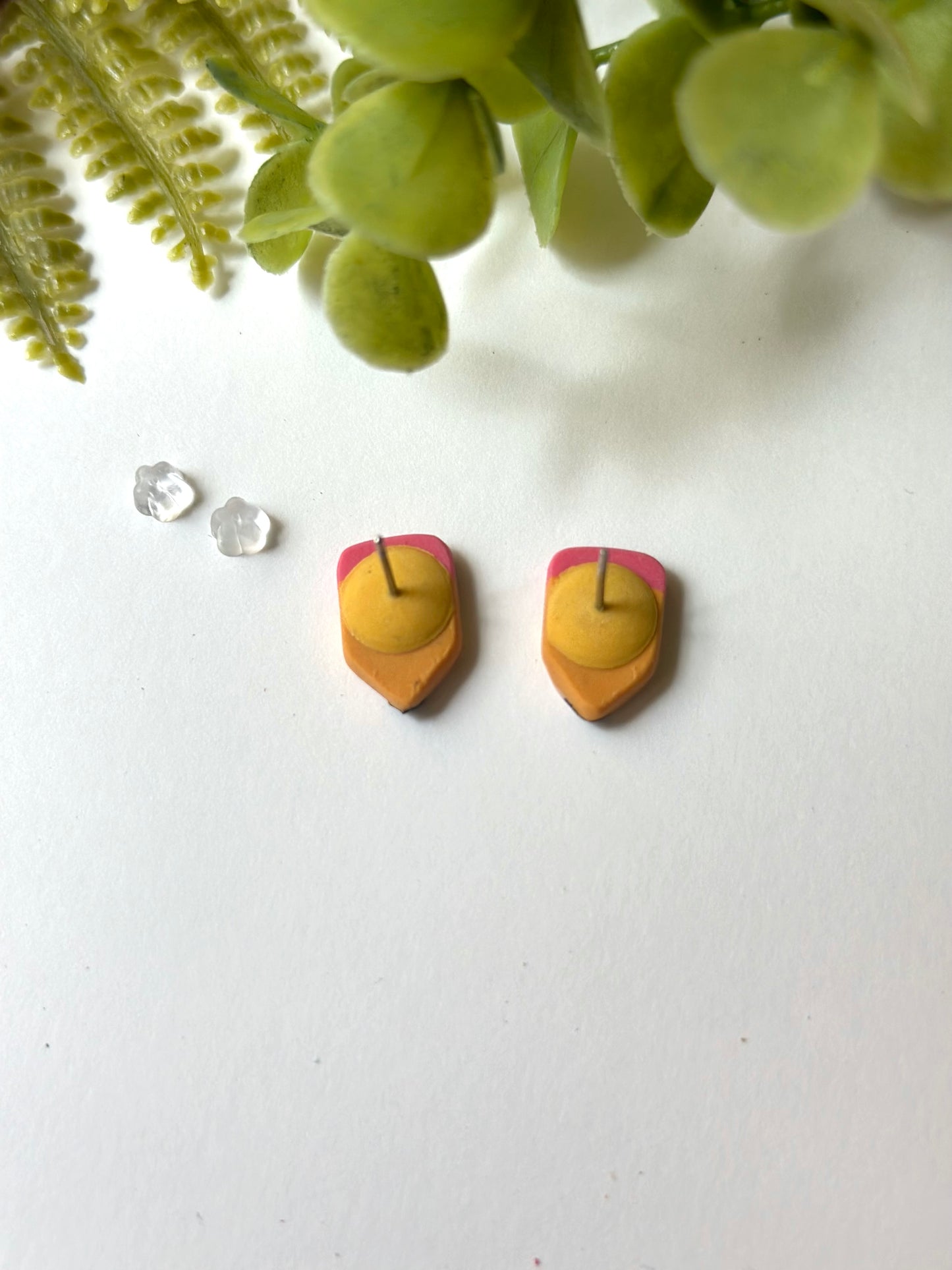 pencil studs