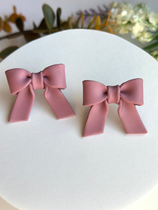 mauve bows
