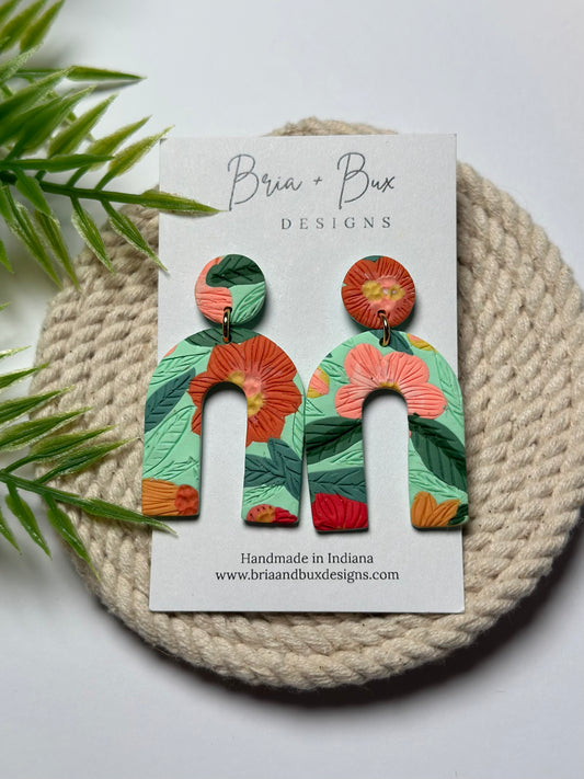floral leaf arches