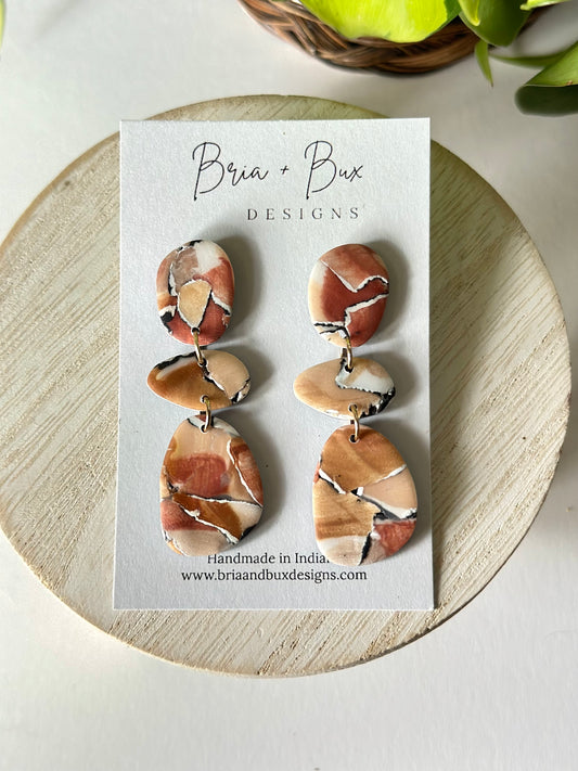 pebbles in neautral watercolor